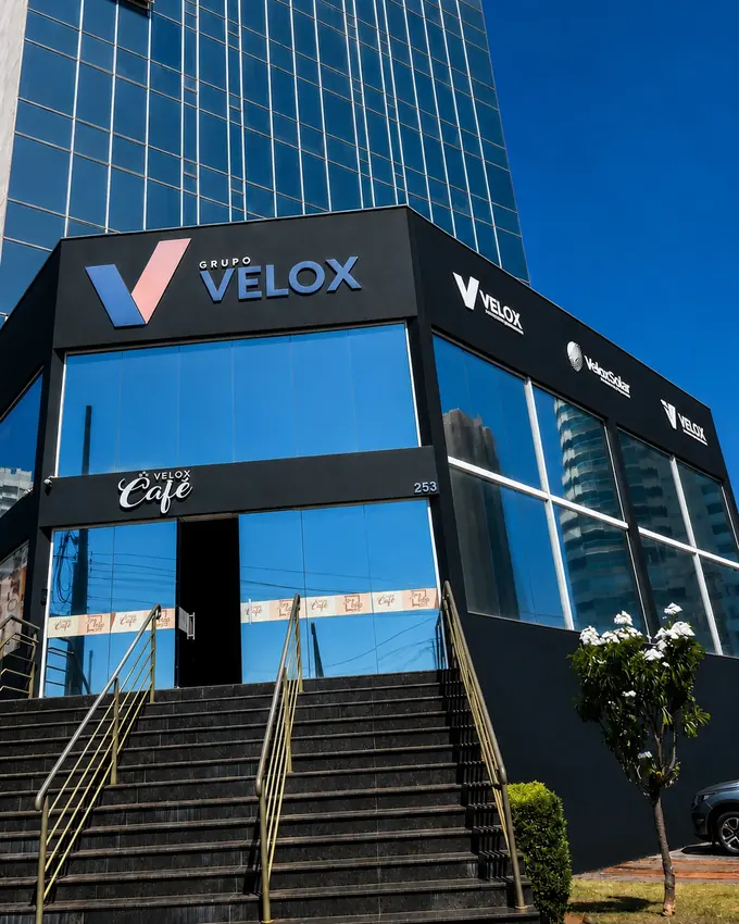 Fachada da sede da Velox Soluções Financeiras em São José do Rio Preto